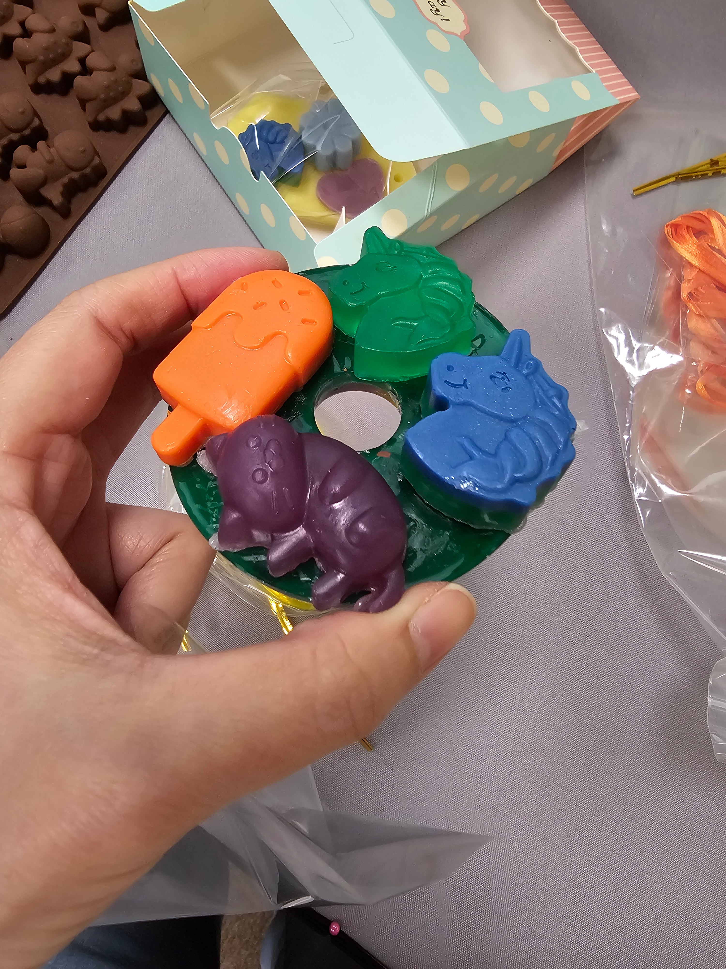 Melt and Pour soap making workshop for children